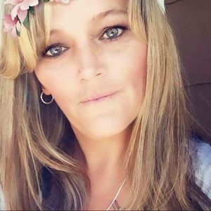 Meet your Posher, Rose